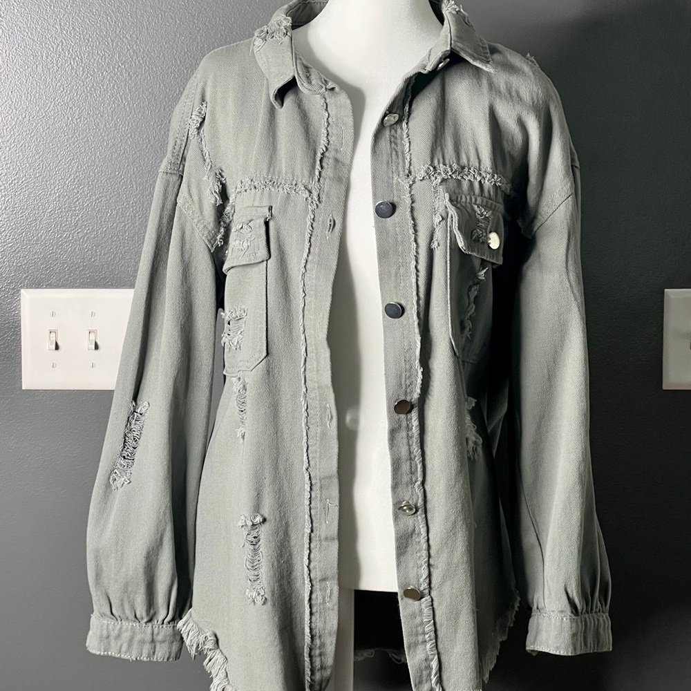 Oversized Distressed Utility Jacket - Fits M-XL